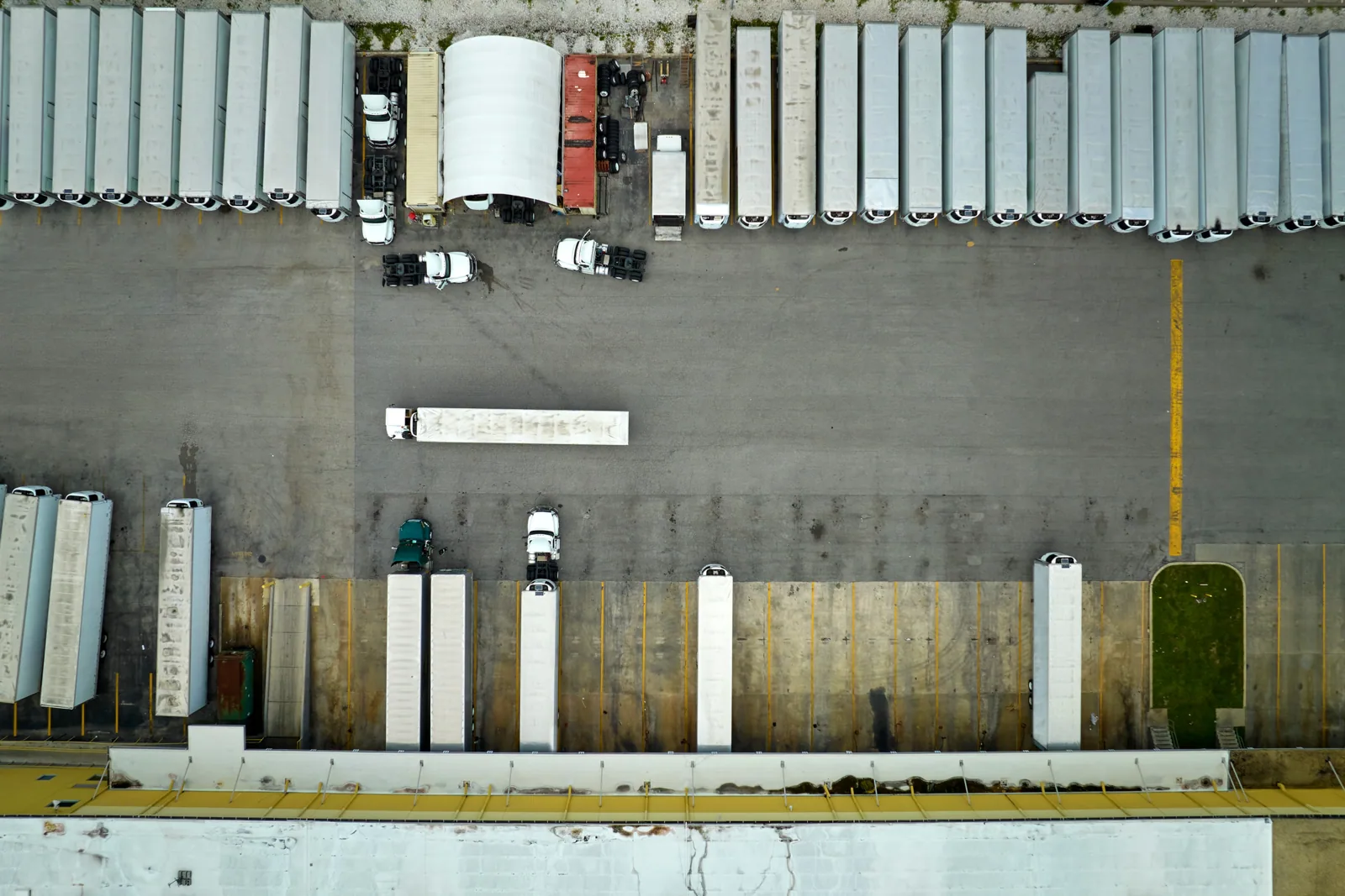 Roofing for Logistics and 3PL Operators in Temple, TX