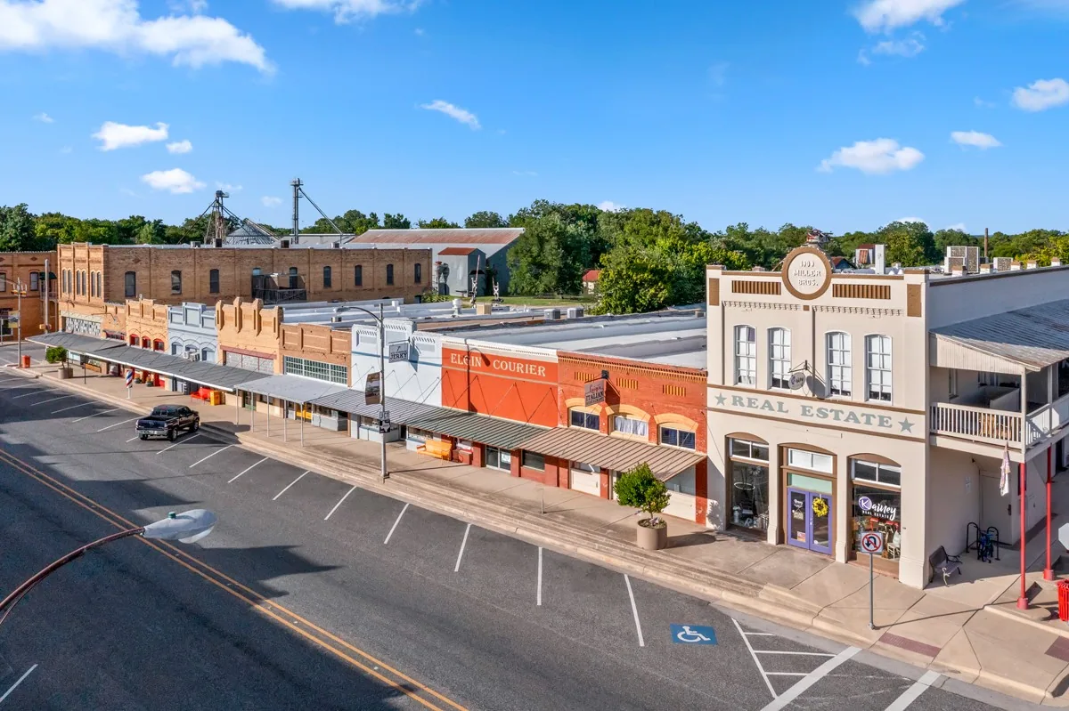 Commercial Roofing in Bartlett, TX